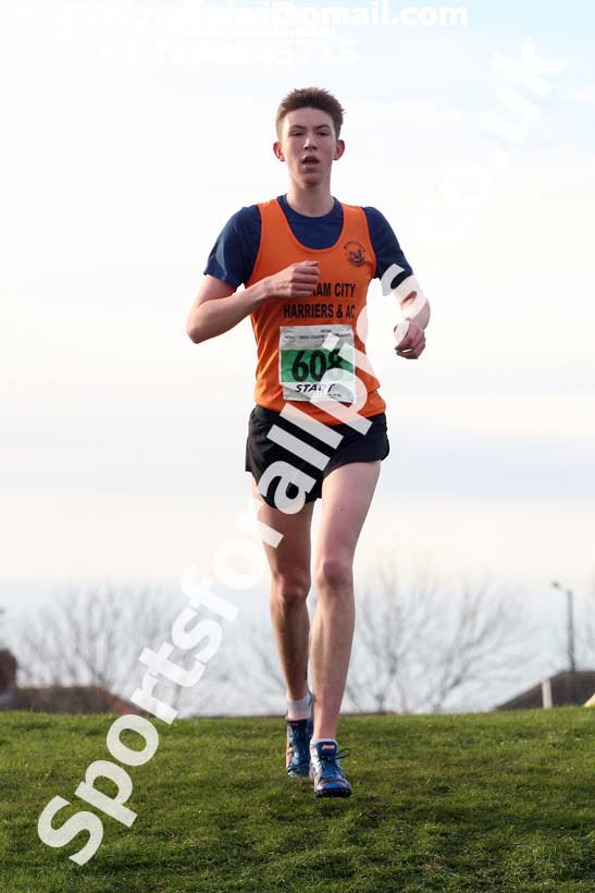 Mens under-20s North Eastern Cross Country, Redcar. Photo:  David T. Hewitson/Sports for All Pics